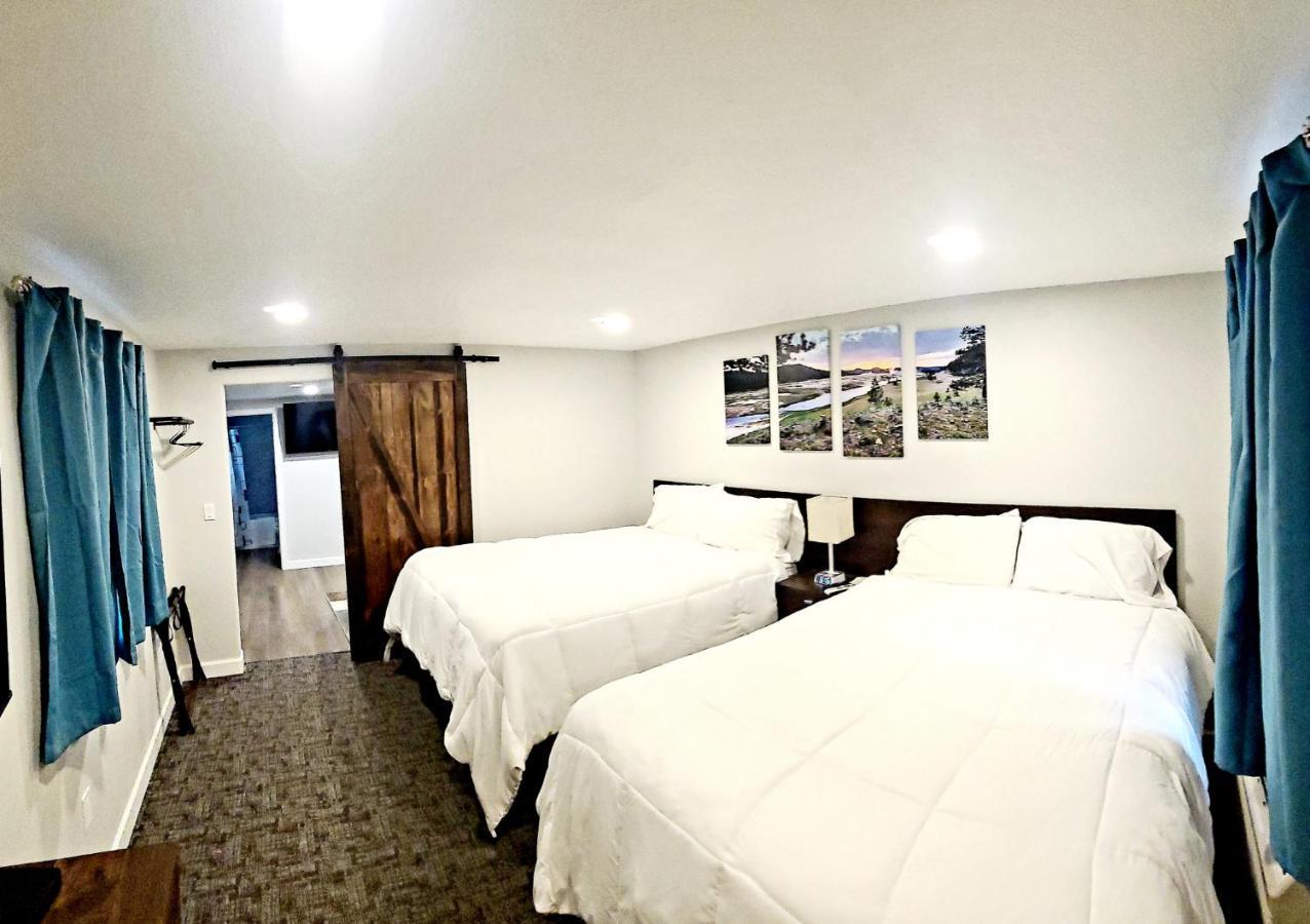 Snowy Mountain Inn Saratoga Buitenkant foto
